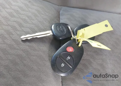 2011 Toyota Tacoma Base V6 из США, поврежденный, VIN 5TFUU4EN7BX020080